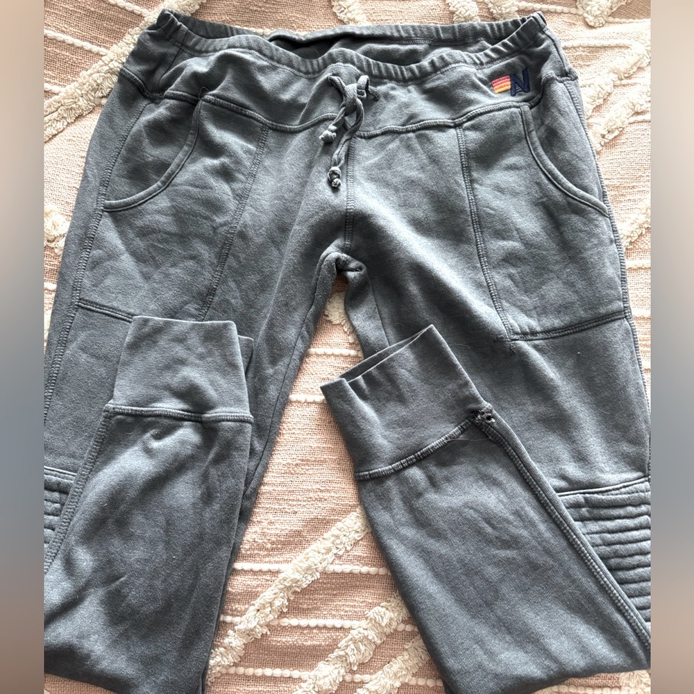 Aviator nation women’s moto sweats 💕